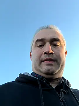 Olomoucak1982 online show from April 7, 4:42 pm