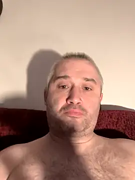 Olomoucak1982 online show from March 30, 4:41 pm