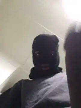 Pound5King online show from April 13, 9:02 am