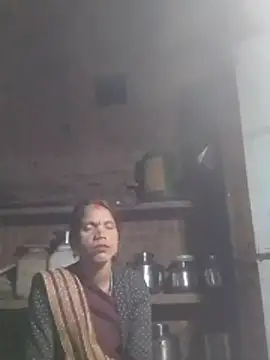 Karisma ji online show from December 3, 3:22 pm