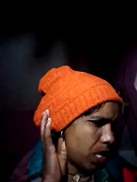 Chetna sharma online show from December 13, 11:22 pm