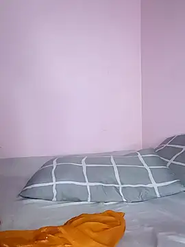 Snapshot of Lovely_Ladyboy_star chatting on December 18, 5:12 am Lovely Ladyboy star online show from December 18, 5:12 am