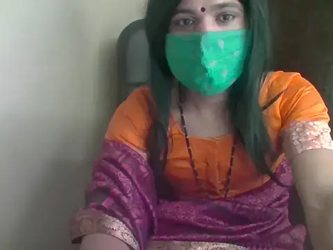 Snapshot of Lovely_Ladyboy_star chatting on February 11, 6:30 pm Lovely Ladyboy star online show from February 11, 6:30 pm