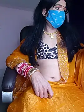 Snapshot of Lovely_Ladyboy_star chatting on December 20, 6:11 pm Lovely Ladyboy star online show from December 20, 6:11 pm