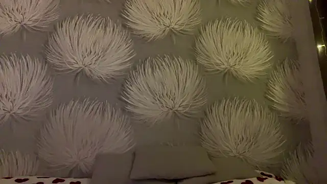 Harlybaby 2007 online show from January 11, 8:05 pm