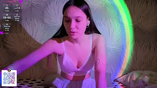 Snapshot of Harlybaby_2007 chatting on February 3, 8:25 pm Harlybaby 2007 online show from February 3, 8:25 pm