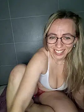 sole28 online show from April 2, 9:10 pm