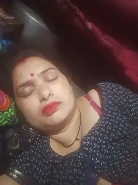 Snapshot of Your-shreya143 chatting on June 25, 7:52 pm Your-shreya143 online show from June 25, 7:52 pm