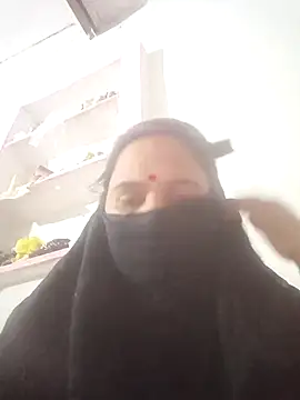 Your-shreya143 online show from December 5, 4:38 pm