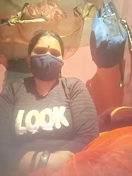 Your-shreya143 online show from January 11, 3:08 pm