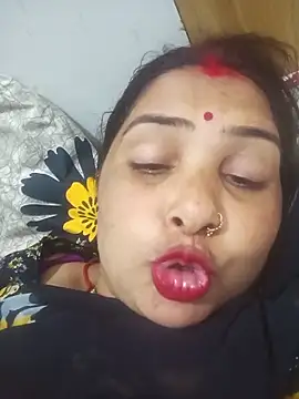 Your-shreya143 online show from February 17, 6:22 am