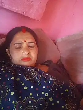 Your-shreya143 online show from March 2, 6:03 am