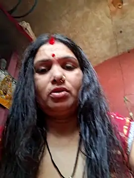 Snapshot of Your-shreya143 chatting on June 19, 5:35 am Your-shreya143 online show from June 19, 5:35 am