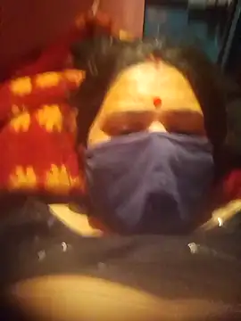 Your-shreya143 online show from December 18, 2:43 pm