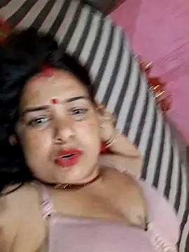 Your-shreya143 online show from May 21, 10:51 pm