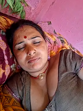 Your-shreya143 online show from May 30, 8:53 am