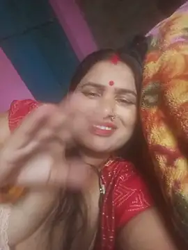 Snapshot of Your-shreya143 chatting on June 28, 5:47 am Your-shreya143 online show from June 28, 5:47 am