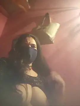 Your-shreya143 online show from December 16, 1:37 pm