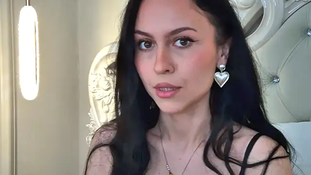 MonicaMercer online show from March 17, 7:22 am