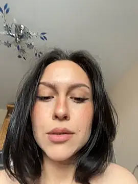 MonicaMercer online show from May 13, 7:59 am