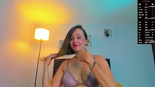 Snapshot of Victoria_Rose_ chatting on July 25, 8:15 pm Victoria Rose online show from July 25, 8:15 pm
