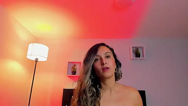 Snapshot of Victoria_Rose_ chatting on June 14, 2:24 am Victoria Rose online show from June 14, 2:24 am