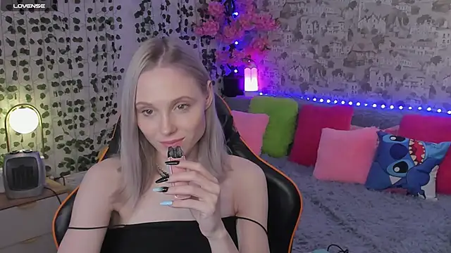 Gina Gina love online show from June 1, 1:06 am