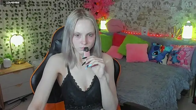 Gina Gina love online show from May 14, 1:24 am