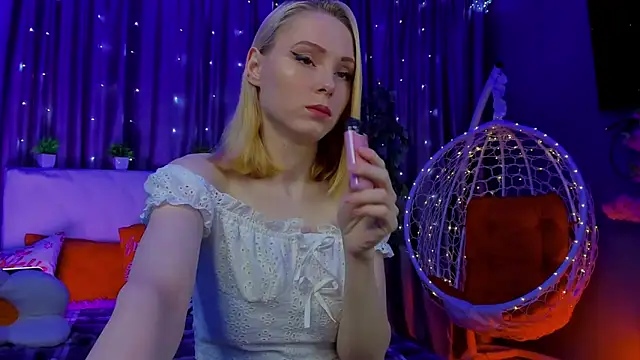 Gina Gina love online show from February 15, 1:06 am