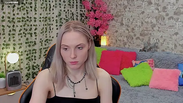 Gina Gina love online show from May 27, 1:57 am