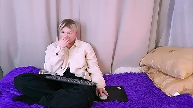 Brian Mils online show from February 20, 12:07 pm