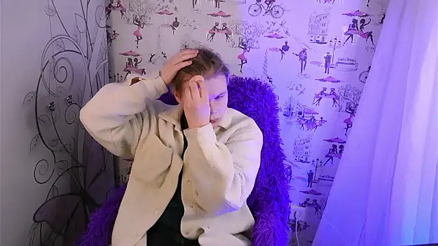 Brian Mils online show from February 6, 11:50 am