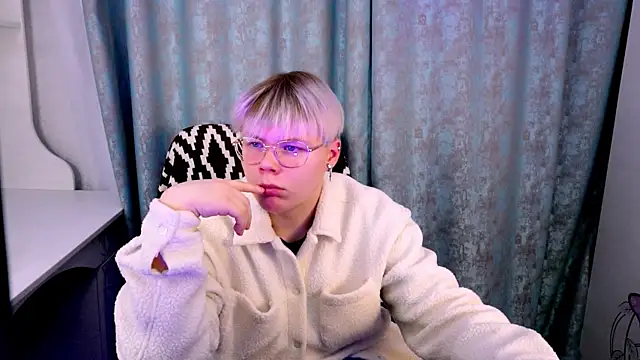 Brian Mils online show from January 15, 12:19 pm