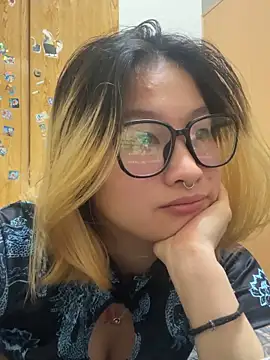 abella1116 online show from February 5, 5:20 pm