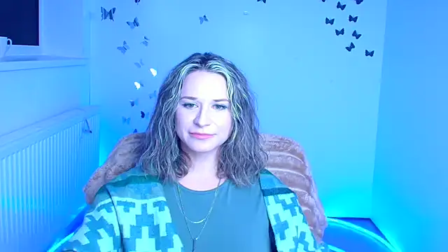 Melodie Aster online show from February 3, 1:05 pm