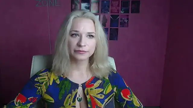 Melodie Aster online show from April 10, 5:25 am