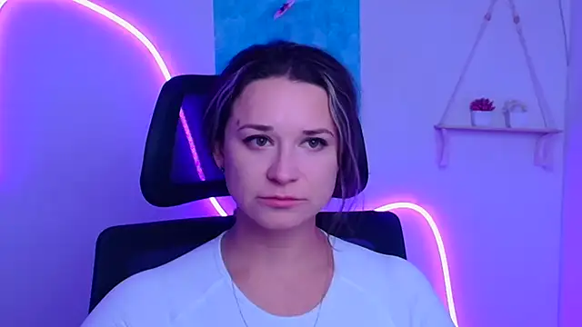 Melodie Aster online show from December 21, 12:18 pm