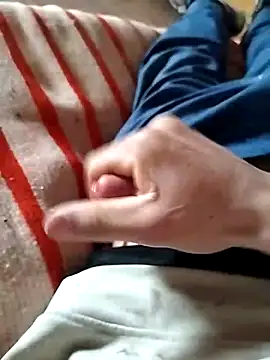 yacinekabiley16 online show from December 4, 9:30 am