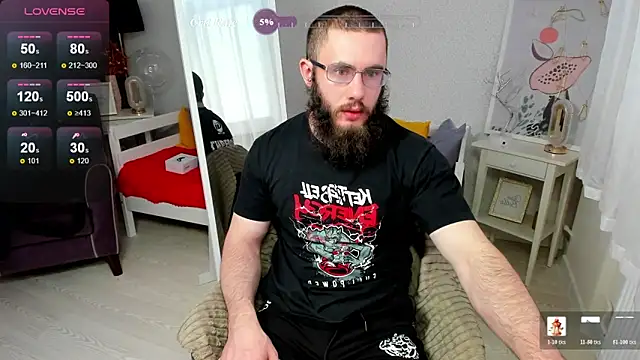 Snapshot of Ant_Power chatting on February 26, 3:50 am Ant Power online show from February 26, 3:50 am