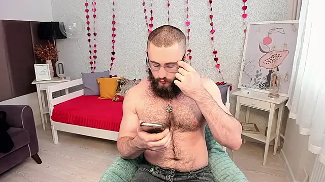 Snapshot of Ant_Power chatting on February 13, 9:53 am Ant Power online show from February 13, 9:53 am