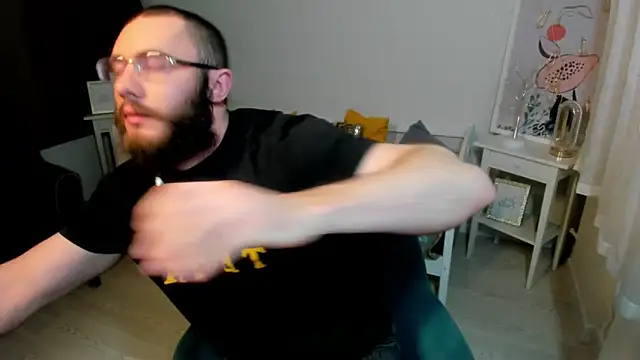 Snapshot of Ant_Power chatting on January 19, 2:43 pm Ant Power online show from January 19, 2:43 pm