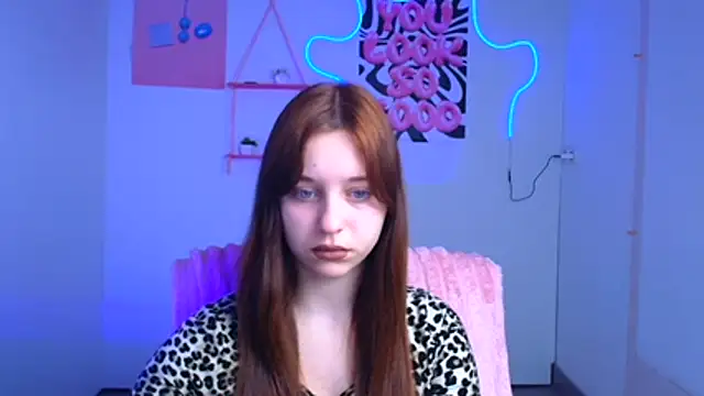 Lilu May online show from December 5, 7:12 pm