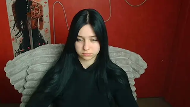 Lilu May online show from March 9, 12:30 pm