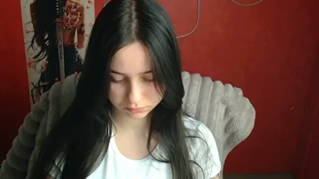 Lilu May online show from April 19, 11:44 am