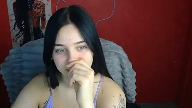 Lilu May online show from April 3, 12:11 pm