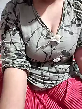 hottyrose69 online show from March 27, 1:36 am