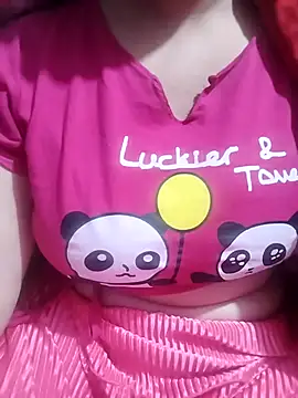 hottyrose69 online show from February 19, 5:26 am