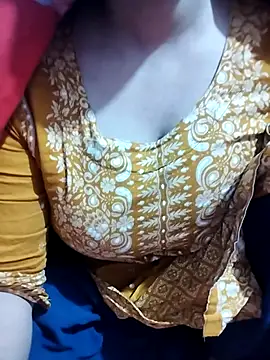 hottyrose69 online show from February 9, 3:59 am