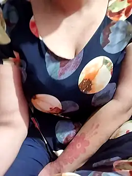 hottyrose69 online show from March 25, 4:17 pm