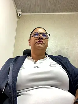 Carameloswing1 online show from January 15, 1:47 pm